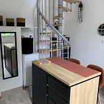 Tiny Duplex * カーン