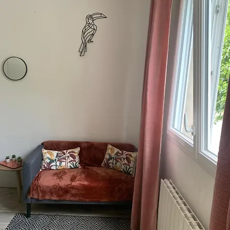 Tiny Duplex דירה *