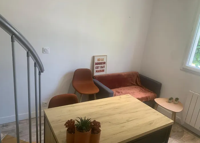 Διαμέρισμα Tiny Duplex